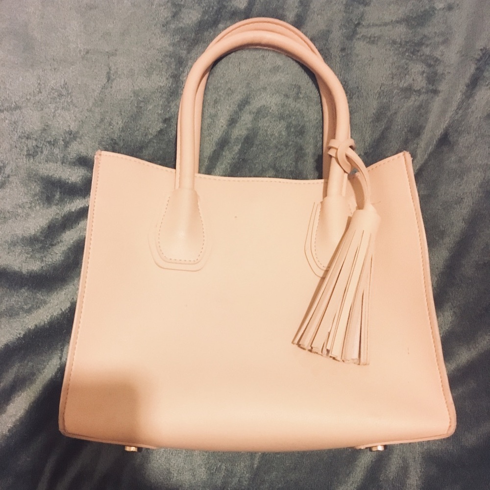 Blush pink Forever 21 crossbody✨